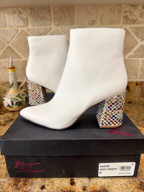 Betsey Johnson Kassie White Smooth Rhinestone Block Heel Ankle Booties NIB